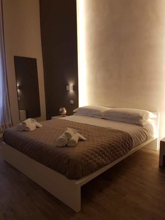 La Banchina Holiday Rooms Trani Exterior foto